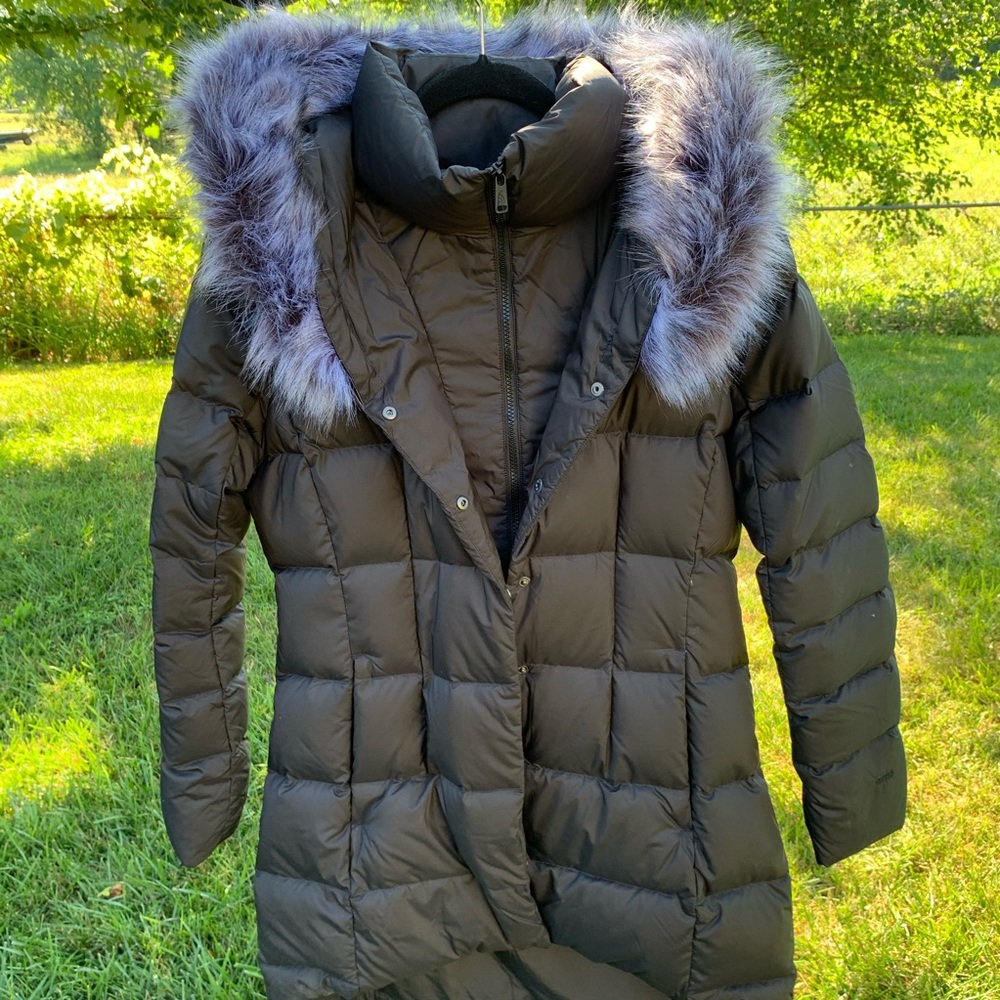 The North Face dealio parkina